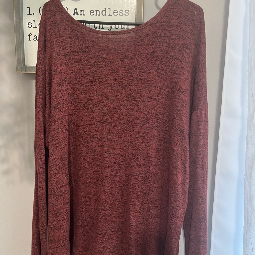 Women's Red Long Sleeve Top XL